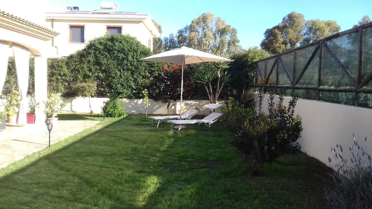 Panzió Casa Vacanze Menta Fiorita Flumini di Quartu Olaszország